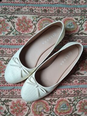 SERRA Cream Woven Ballet Flats with Bow Accent